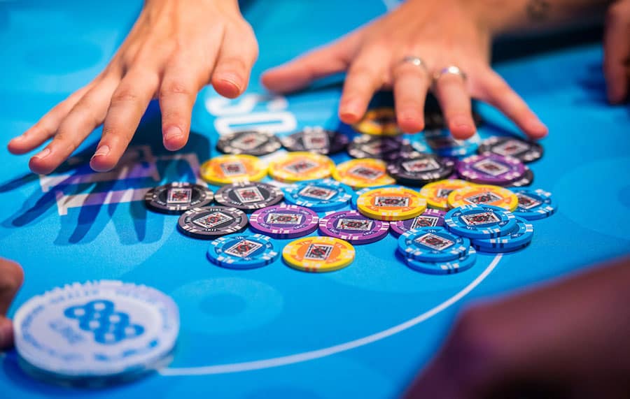 Những sai lầm khiến bạn thua to khi chơi Poker online