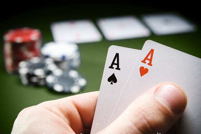 Tìm hiểu về những chiến thuật để bạn tăng thêm tỷ lệ thắng tại Blackjack